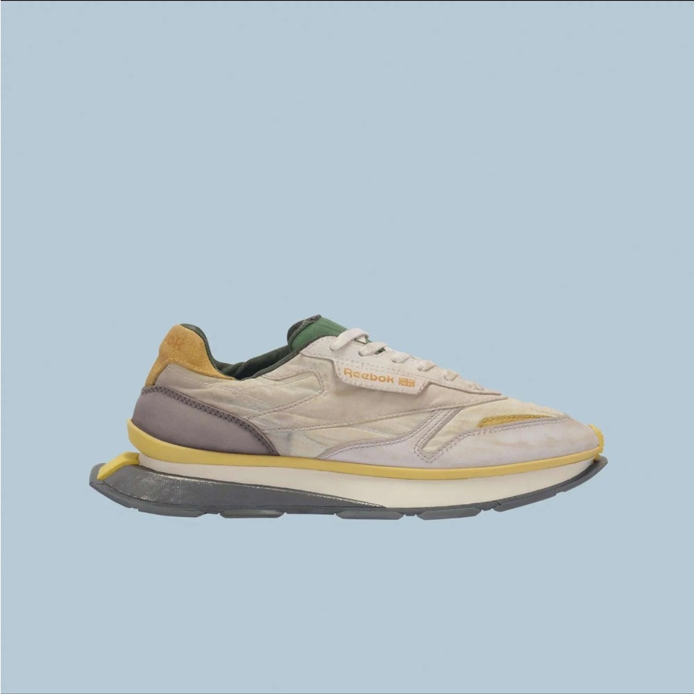 Reebok Classic Leather LTD shoes. Beige,  Gray, Yellow. Unisex. Women 8, Men 6.5 - Picture 5 of 6